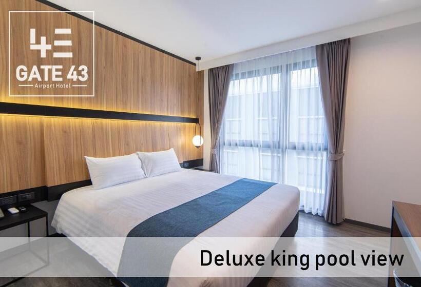 标准间带游泳池, Gate43 Airport