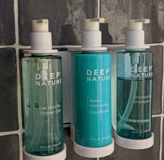 غرفة قياسية, Mas Oms