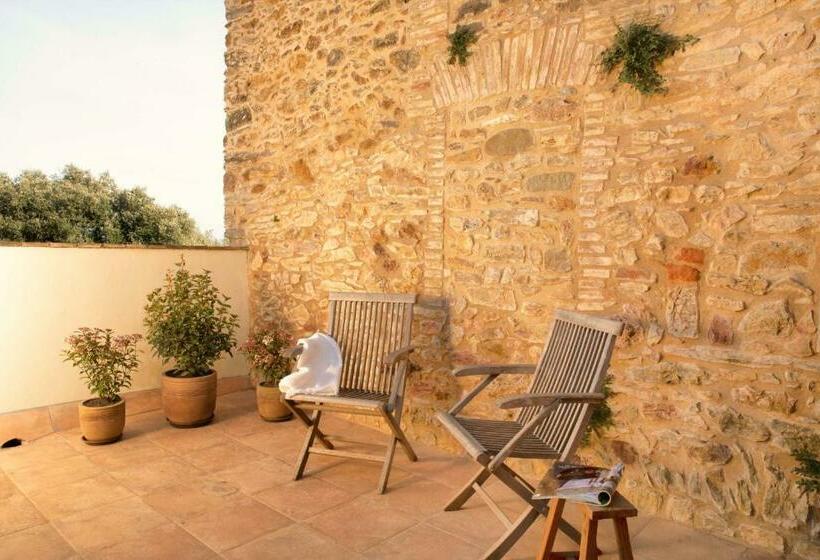 غرفة ديلوكس سرير كينج, Mas Oms