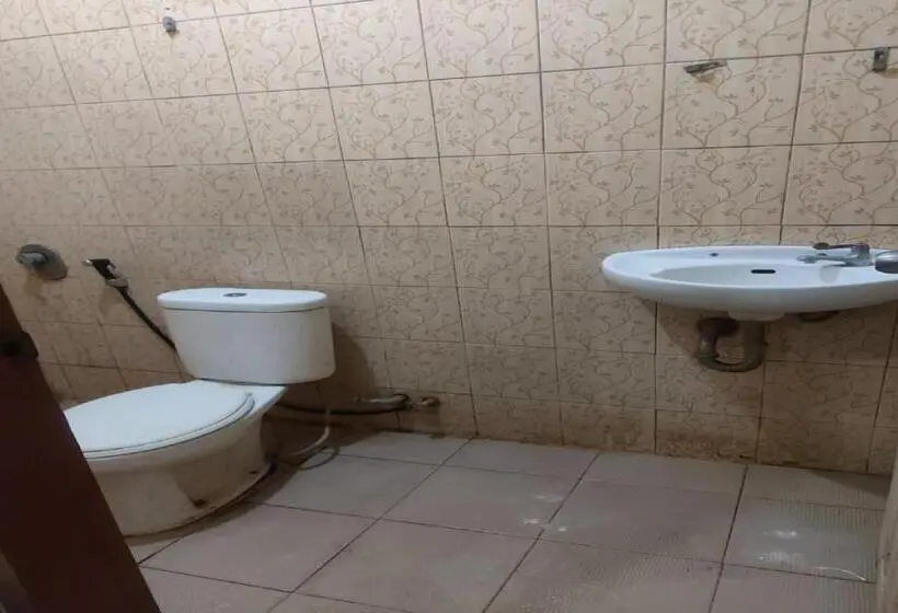 اتاق اکونومی, Mulia Kendari Mitra Reddoorz