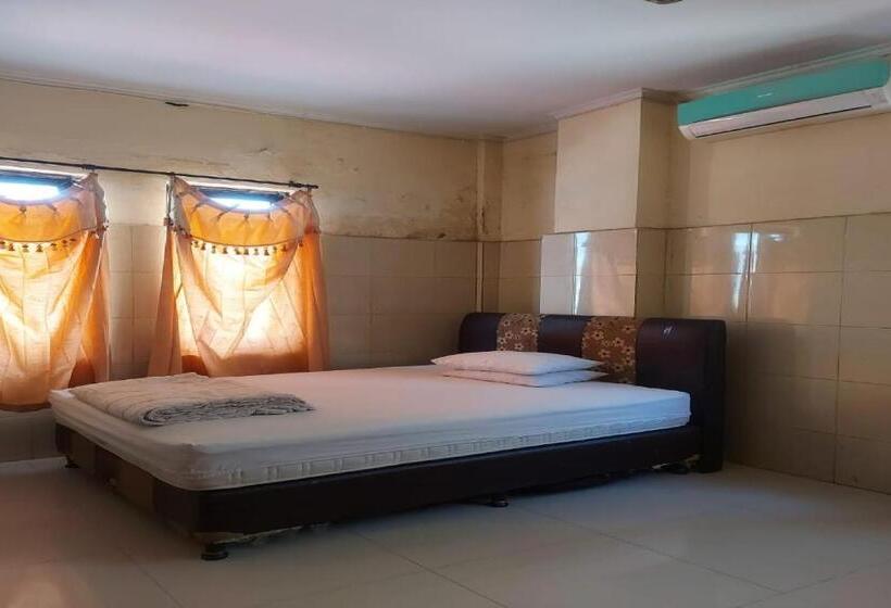 Номер Economy, Mulia Kendari Mitra Reddoorz