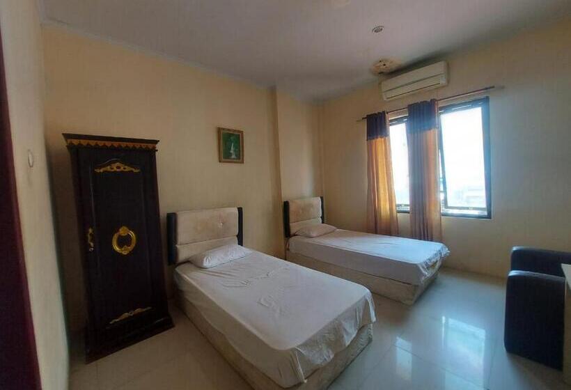 Номер Стандарт, Mulia Kendari Mitra Reddoorz