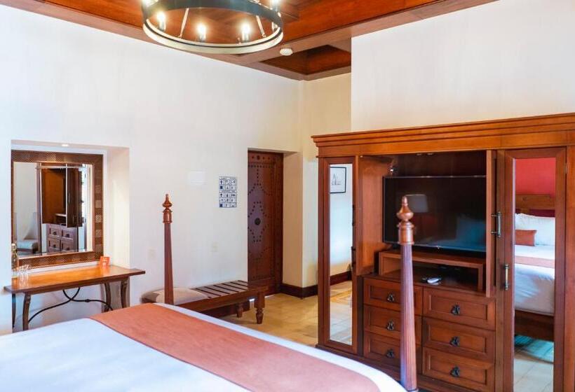 جناح, Nukari Quinta Boutique