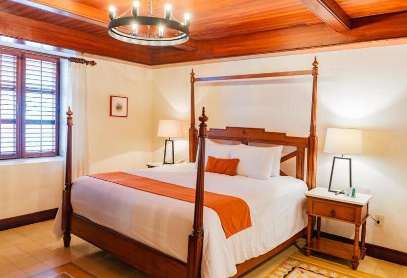 جناح, Nukari Quinta Boutique