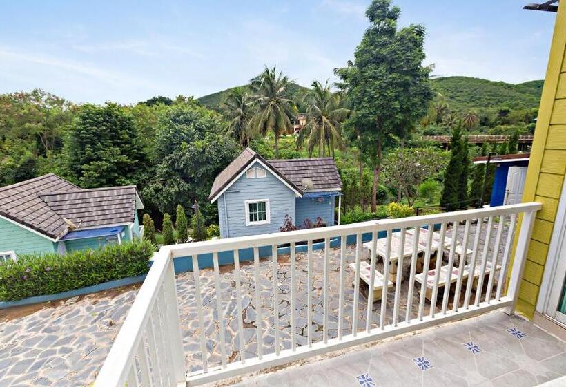 غرفة قياسية, See Sky Resort