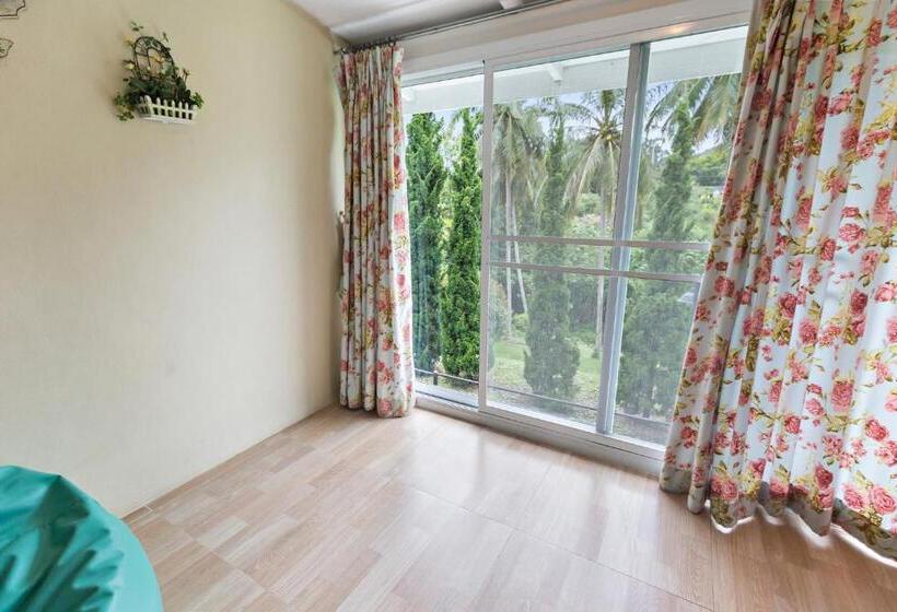 غرفة قياسية, See Sky Resort