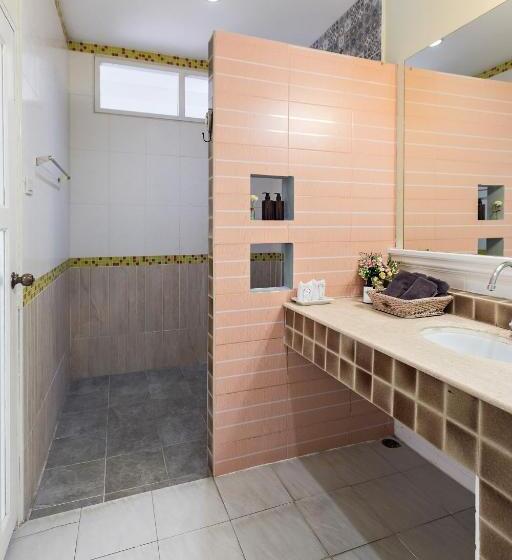 غرفة عائلية, See Sky Resort