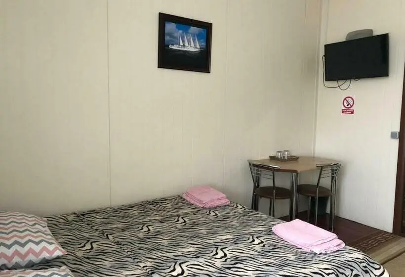 バス共有のスタンダードルーム, Motel Tranzyt Plus