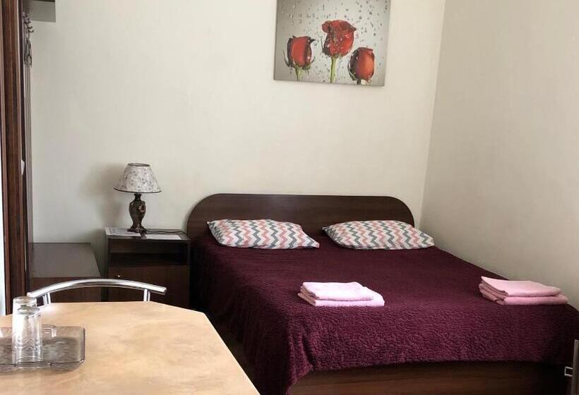 اتاق راحتی سه تخته, Motel Tranzyt Plus