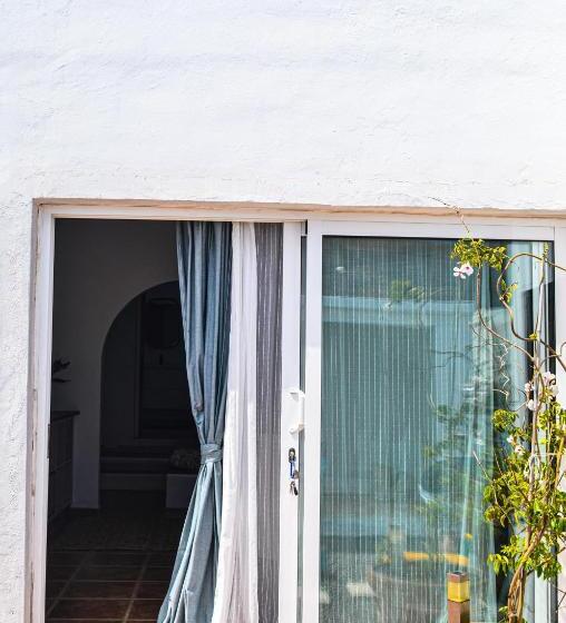 디럭스 스튜디오, Rural Ga7colores Only Adult