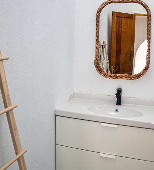 디럭스 스튜디오, Rural Ga7colores Only Adult