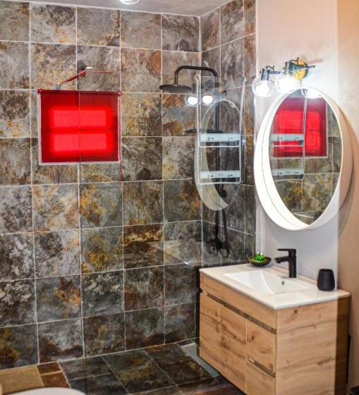 스탠다드 스튜디오, Rural Ga7colores Only Adult