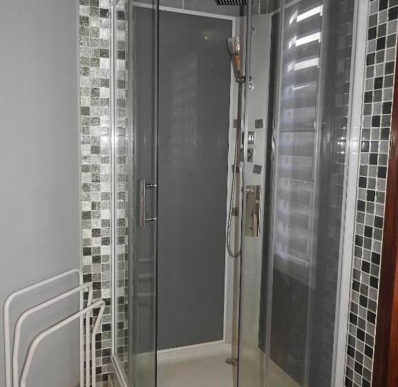 带花园景观的标准三人间, La Dame Fines