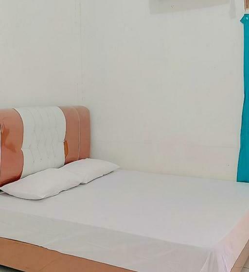 スタンダードルーム, Aa Bungsu Syariah Balekambang Ciletuh Sukabumi Redpartner