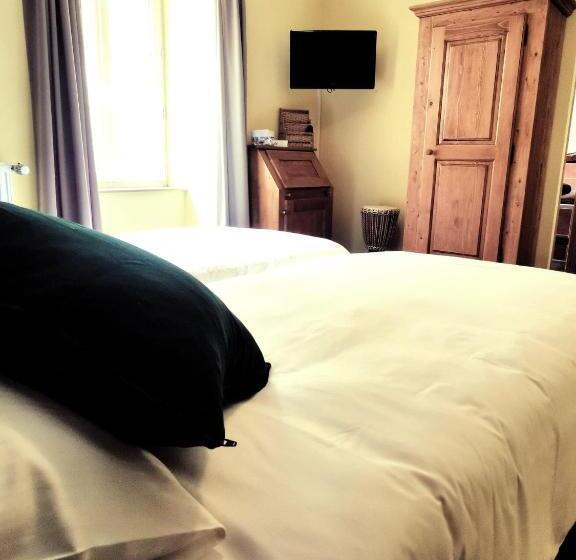 غرفة قياسية, Auberge De Chanteuges