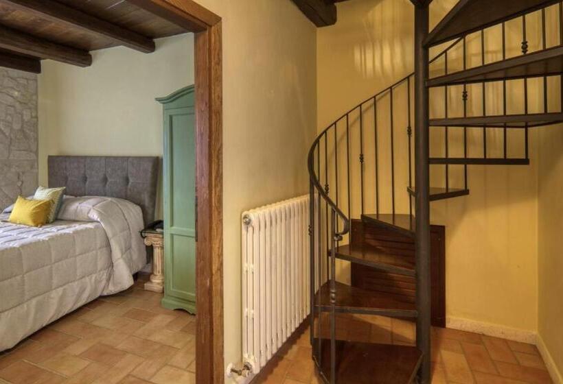 اتاق لوکس خانوادگی, Borgo Incantato Spoleto