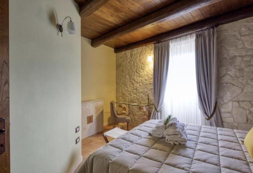 اتاق لوکس خانوادگی, Borgo Incantato Spoleto