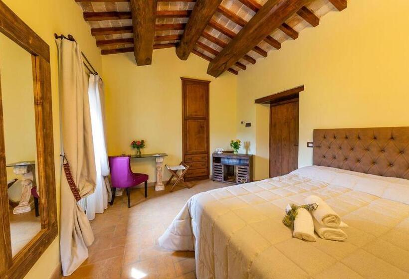 اتاق خانوادگی با چشم‌انداز باغ, Borgo Incantato Spoleto