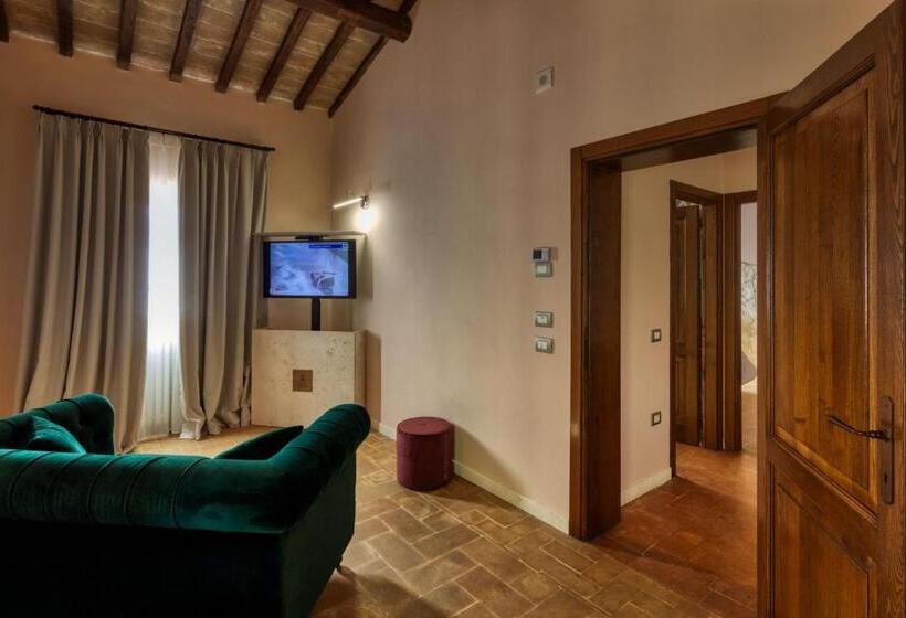 اتاق لوکس, Borgo Incantato Spoleto