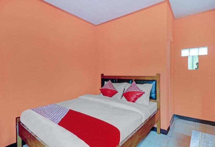 디럭스 룸, Oyo 90454 Adinda Homestay Cibodas Lembang