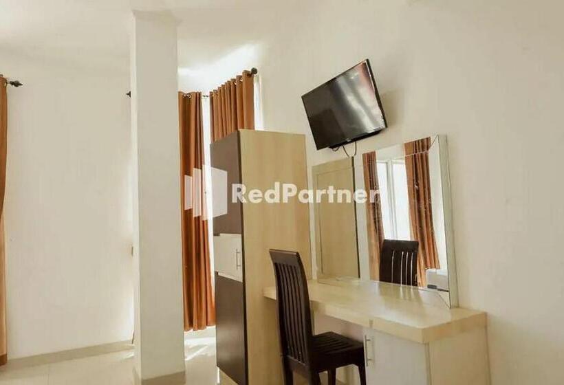 Номер Economy, Radja Homestay Mitra Reddoorz