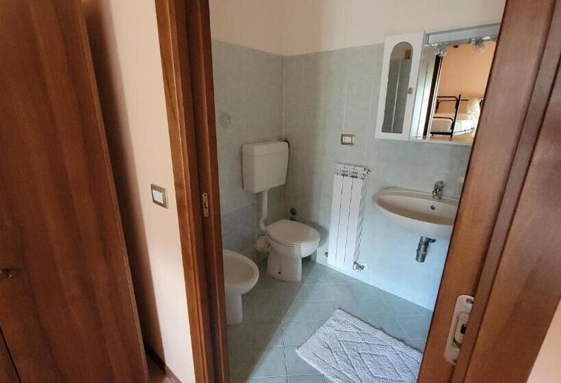 اتاق استاندارد سه نفره, Locanda Francescana