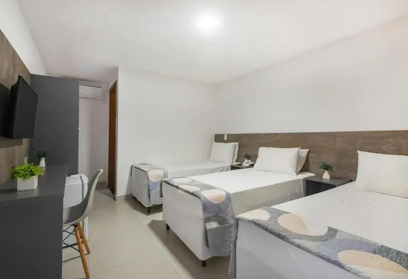 اتاق استاندارد سه نفره, Cajueiro Guaruja