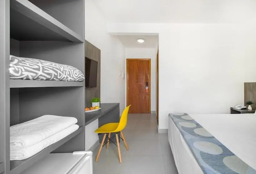 اتاق لوکس با بالکن, Cajueiro Guaruja
