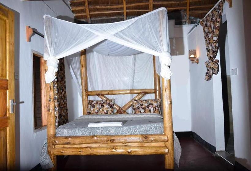 اتاق استاندارد با چشم‌انداز باغ, Charming Eco Homestay Near Kilimanjaro International Airport