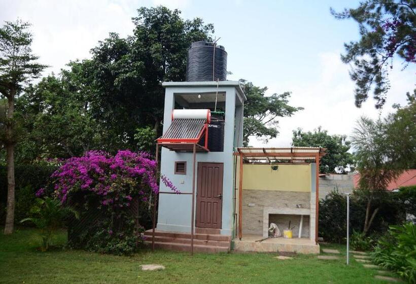 Дом 3 Спальни, Charming Eco Homestay Near Kilimanjaro International Airport