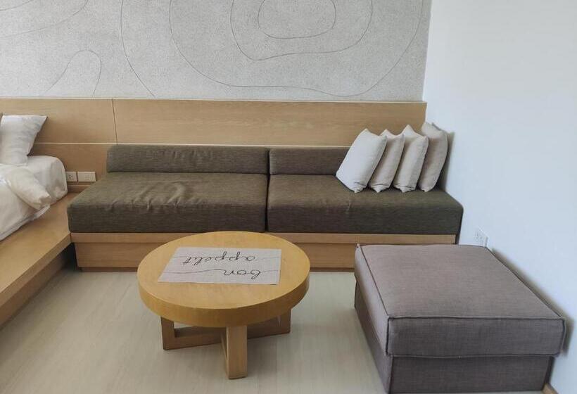 Студио Стандарт с Видом, Botanica Khaoyai Condotel