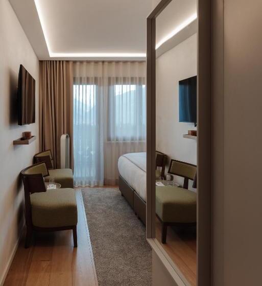 غرفة ديلوكس مزودة بشرفة, Boutique Hotel Panorama