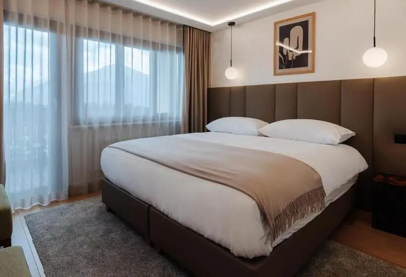 バルコニー付きデラックスルーム, Boutique Hotel Panorama