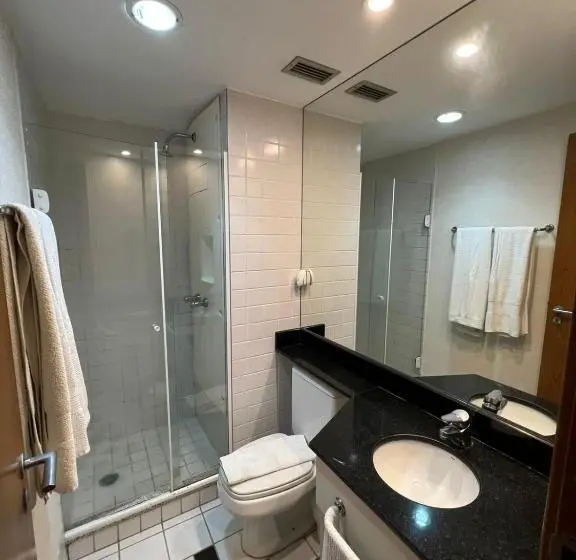 سوییت, Aeroporto Congonhas Hotel Uh 704