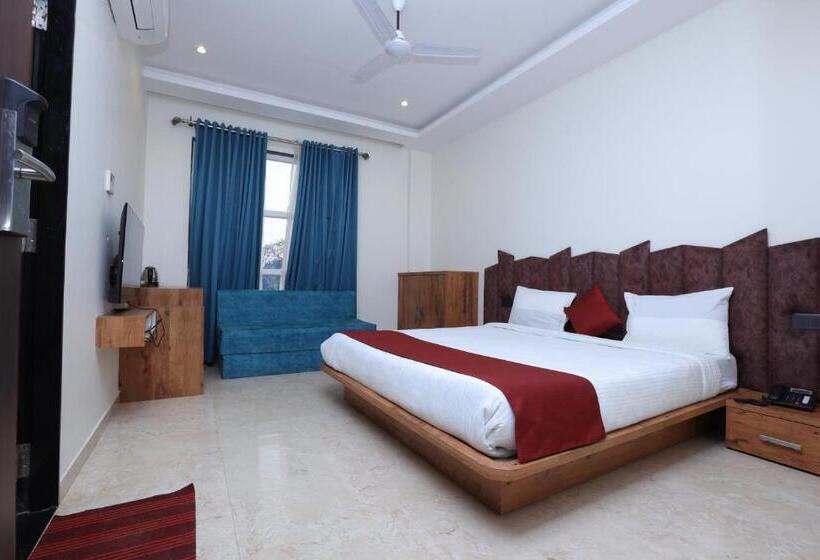 豪华房间, The Heritage Conventions