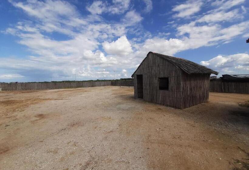 חדר משפחתי צדדי נוף לים, Talata Hostal