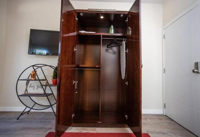 标准工作室, Spacious Studio With Incredible Balboa Park View