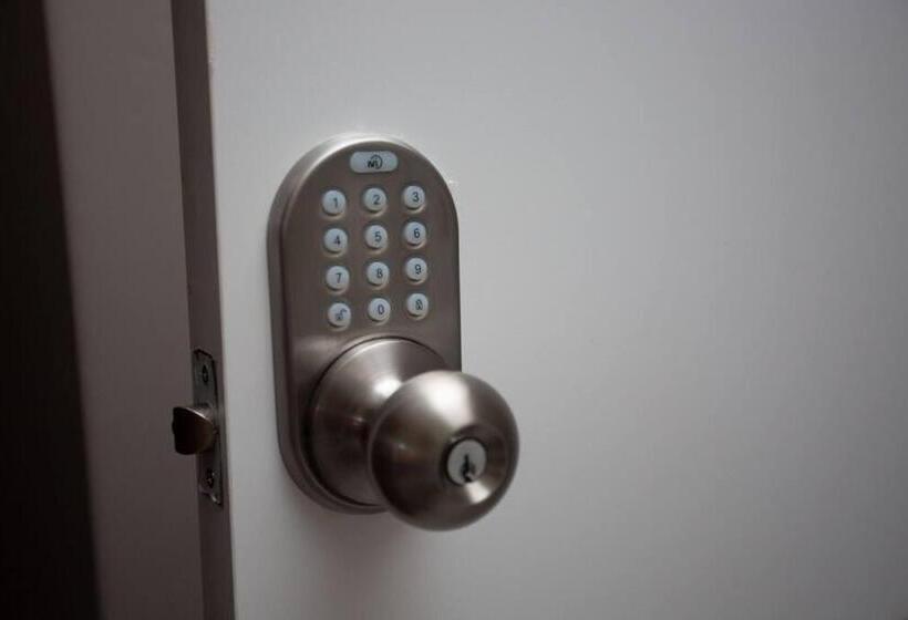 标准工作室, Spacious Studio With Incredible Balboa Park View