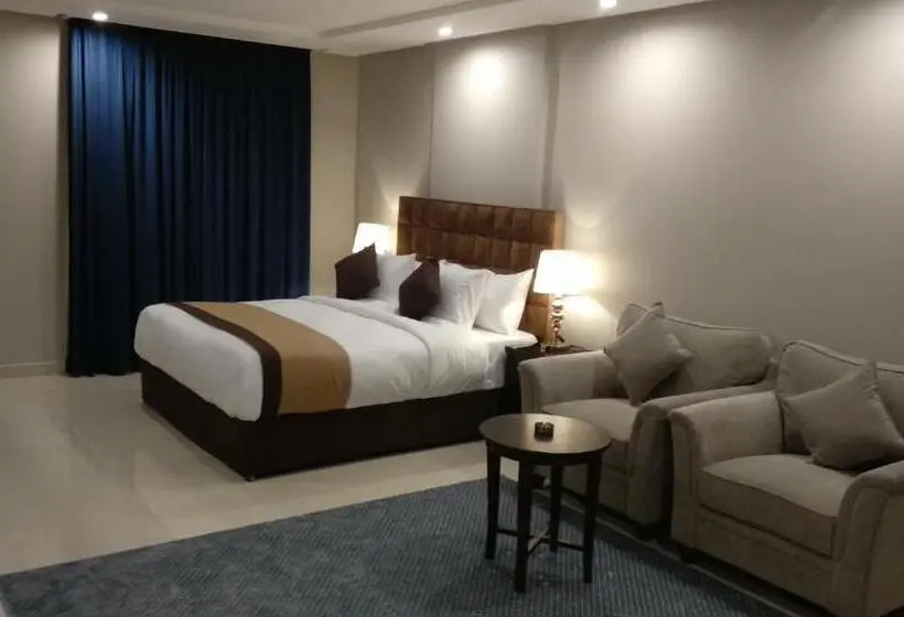Standard Room King Size Bed