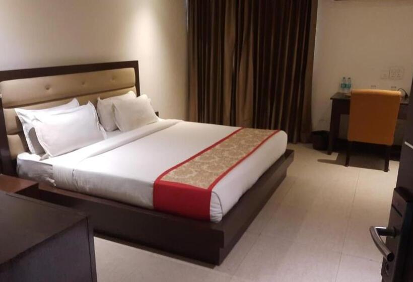 豪华房间, Zenith Hotel Delhi Airport