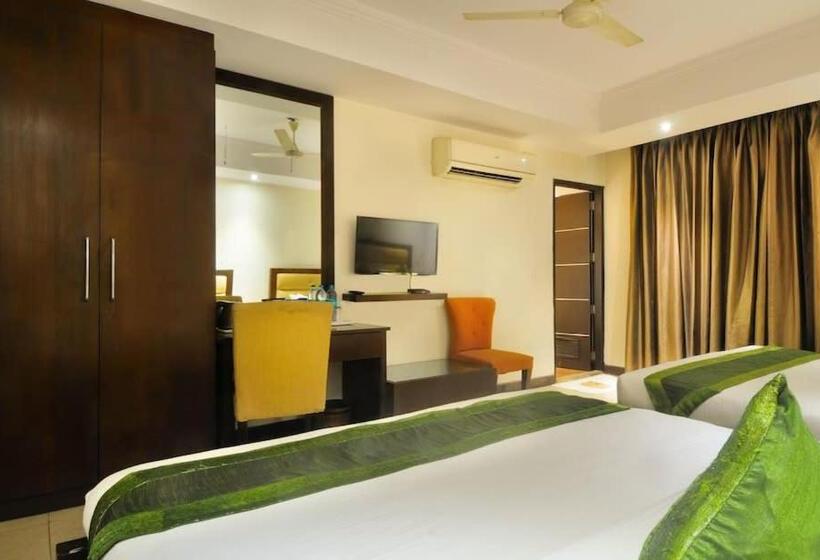 标准三人间, Zenith Hotel Delhi Airport