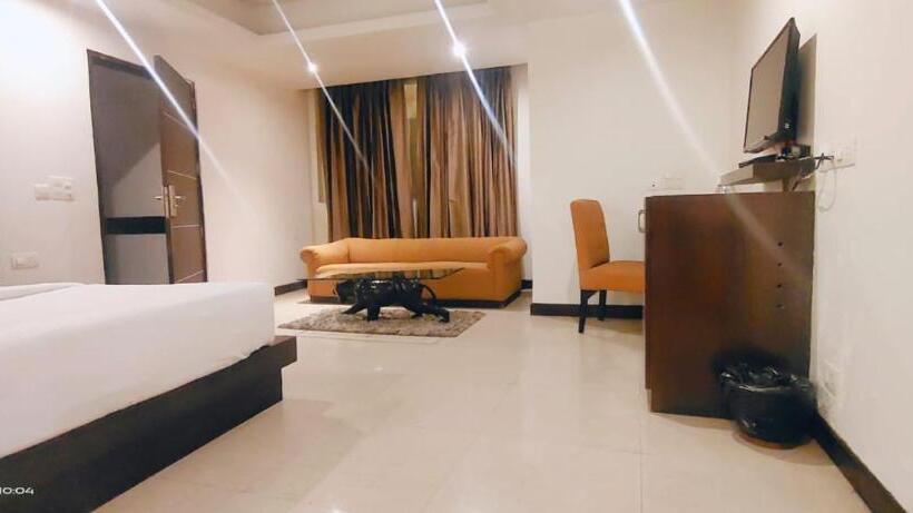 套房, Zenith Hotel Delhi Airport