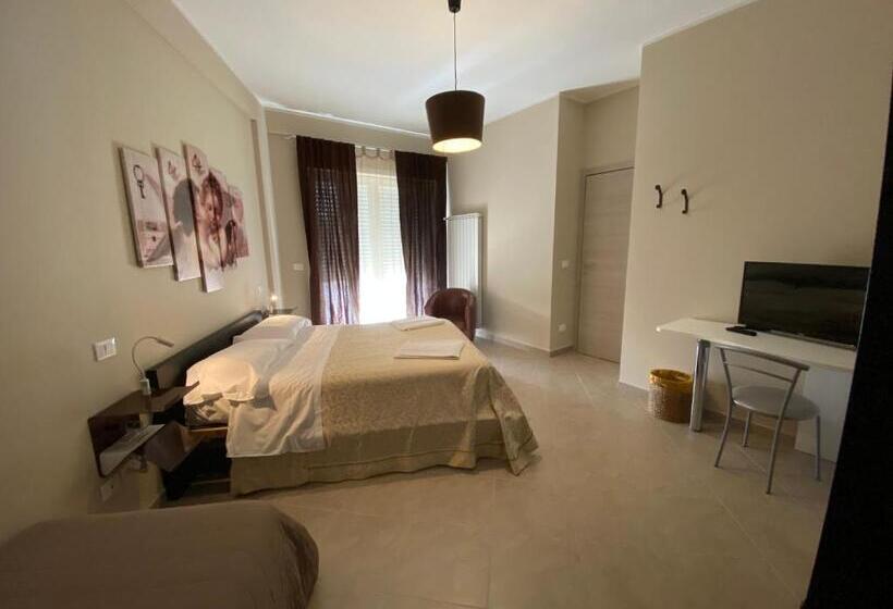 اتاق استاندارد سه نفره, Affittacamere Popletum