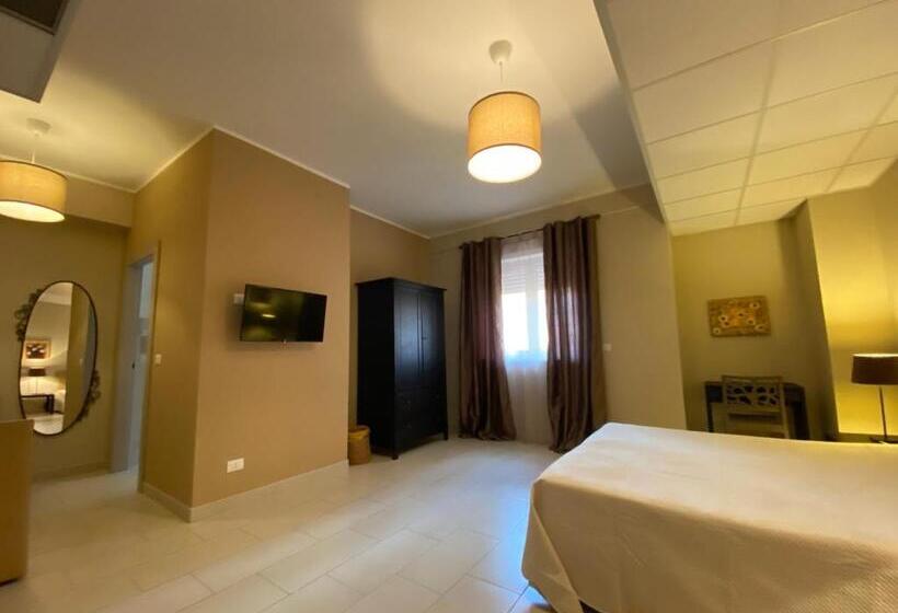 اتاق استاندارد سه نفره, Affittacamere Popletum