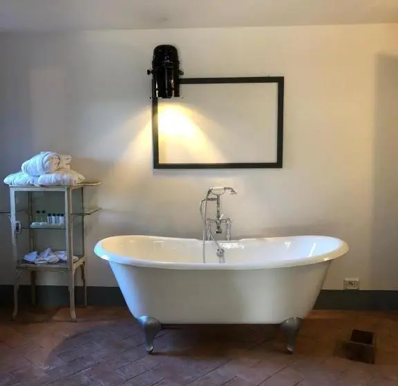 デラックスの４人部屋, La Locanda Di Grazzano Visconti
