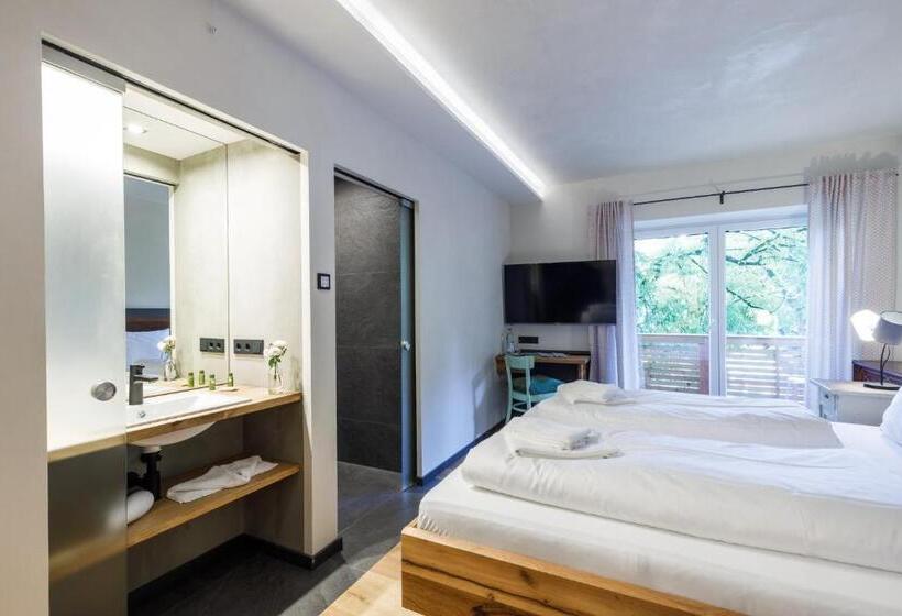 Номер Стандарт с Балконом, Bergwirt Hotel & Gasthof