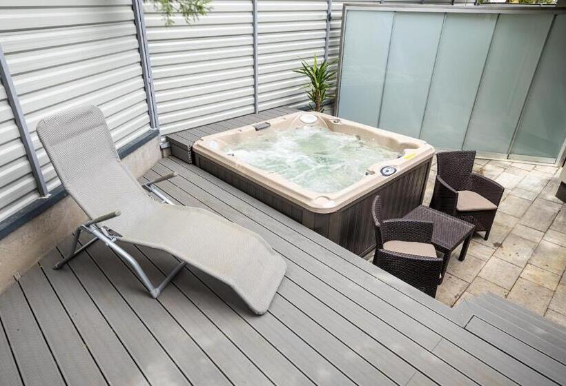 Люкс Повышенной Комфортности, Arena Deluxe & Spa