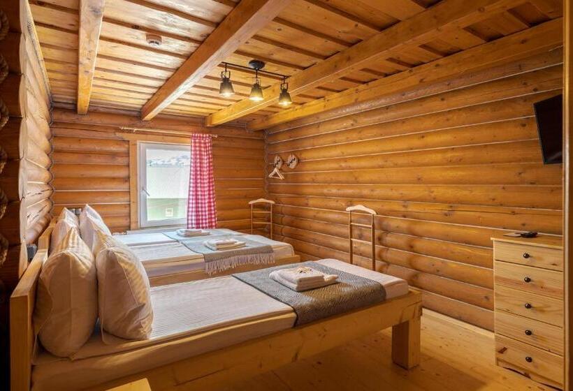 اتاق استاندارد سه نفره, Gremi