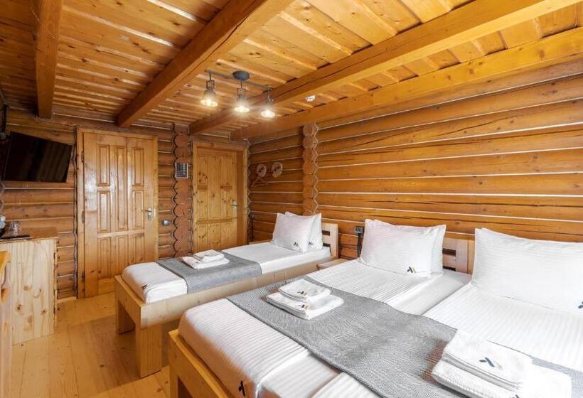 اتاق استاندارد سه نفره, Gremi