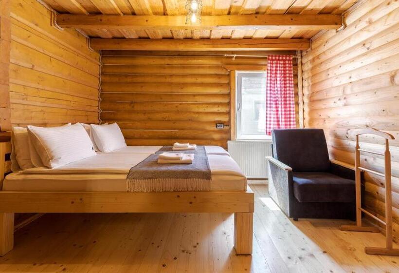 اتاق خانوادگی, Gremi